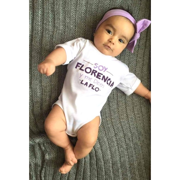 Soy (nombre del bebé) y me dicen"