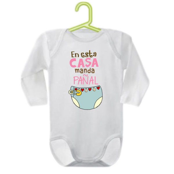 Body "EN ESTA CASA MANDA PAÑAL"