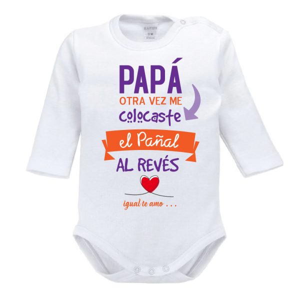 Papá otra vez me colocaste el pañal al reves