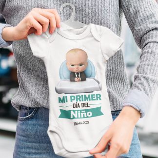 Mi primer dia del niño, jefe en pañales