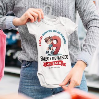 9 meses dentro de mi mamita, salgo y me parezco al tata