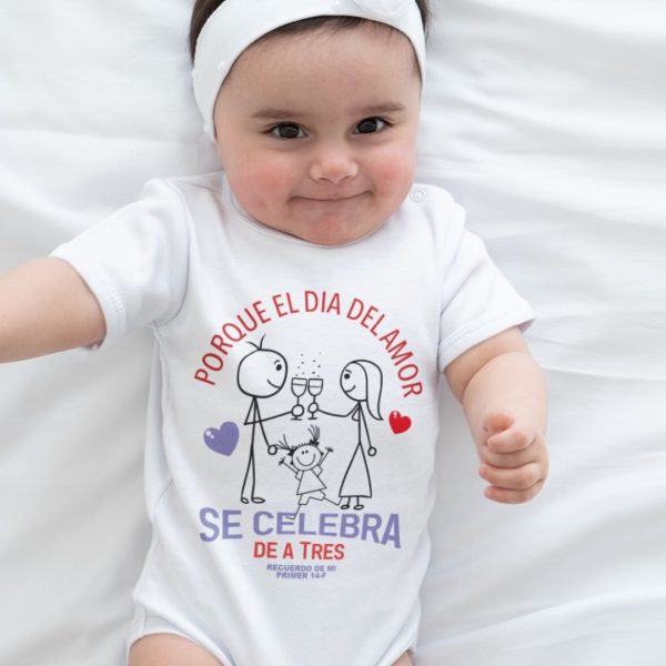 Porque el día del amor se celebra de 3 , niña