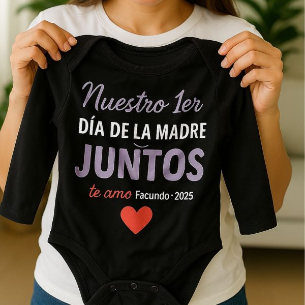Nuestro primer día de la Madre Juntos (unisex)